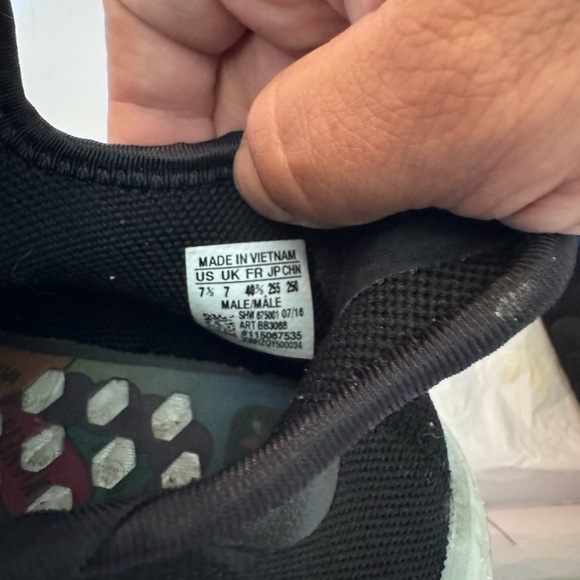 Adidas Hu Pharrell human race NMD sz 7.5 men’s - Picture 9 of 9